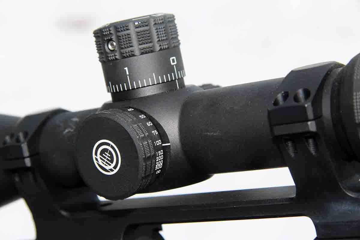 The HoVR 5-20x 50mm riflescope from Horus Vision is equipped with a side parallax knob, ensuring perfect eye alignment and tack-sharp viewing at any range.